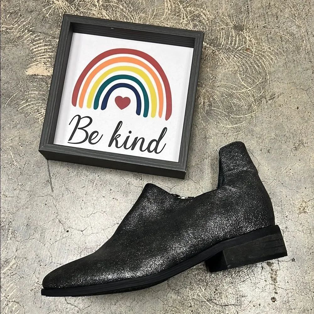 Antelope Black Ankle Booties Sleek Textured Design